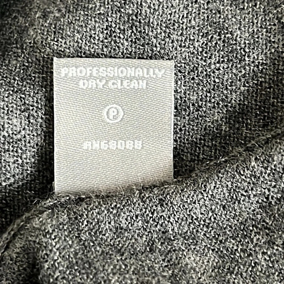 Neiman Marcus The Cashmere Collection Cardigan in Heather Grey - NEW - Small - Picture 9 of 9